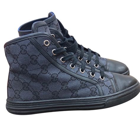 men women gucci sneaker difference|gucci sneakers black high top.